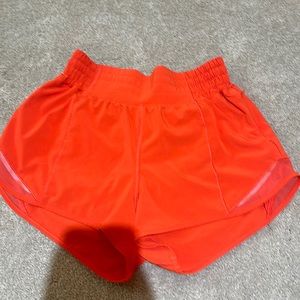 Lululemon hotty hot shorts size 2